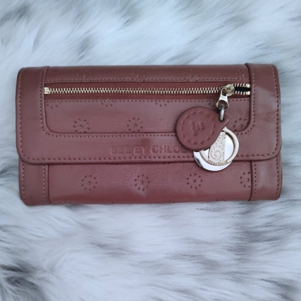 See By Chloe leather perforated long wallet w/rare cat charm